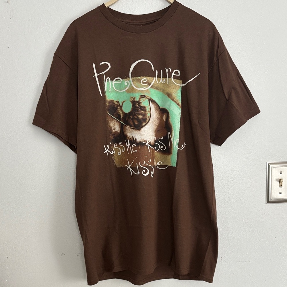🆕 The Cure Kiss Me, Kiss Me, Kiss Me Tee